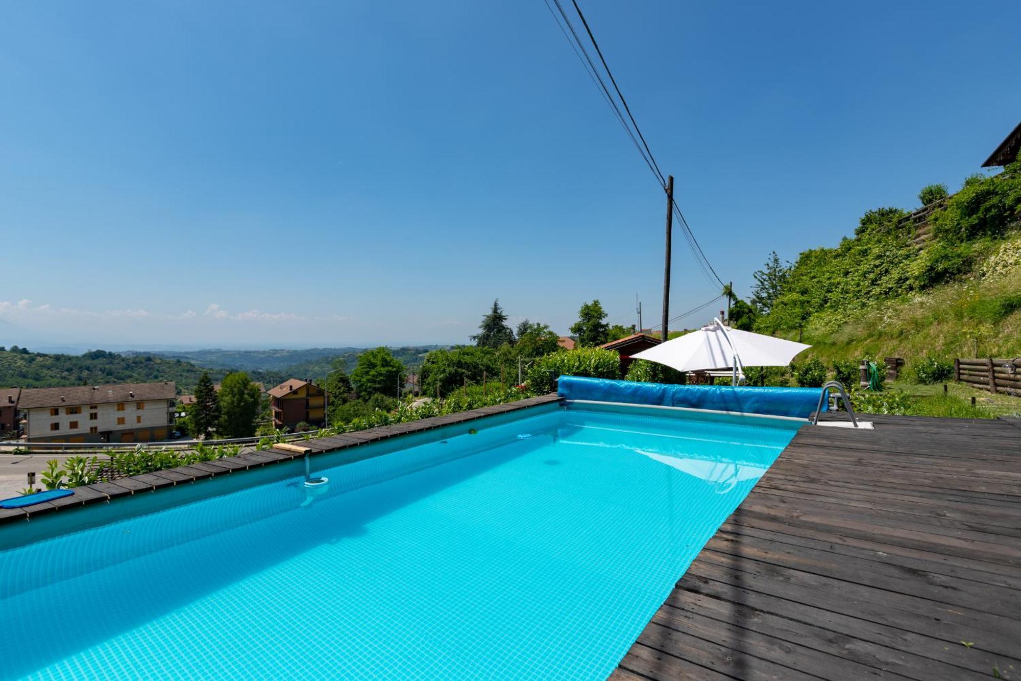 La Tana Dello Scoiattolo - Adults Only Bed and Breakfast Murazzano  Εξωτερικό φωτογραφία