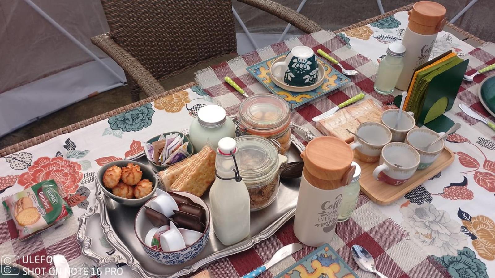 La Tana Dello Scoiattolo - Adults Only Bed and Breakfast Murazzano  Εξωτερικό φωτογραφία